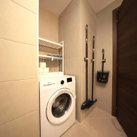 Charming & Modern 2 Bedroom Dvas1-1 Appartement *