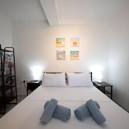 Charming & Modern 2 Bedroom Dvas1-1 *