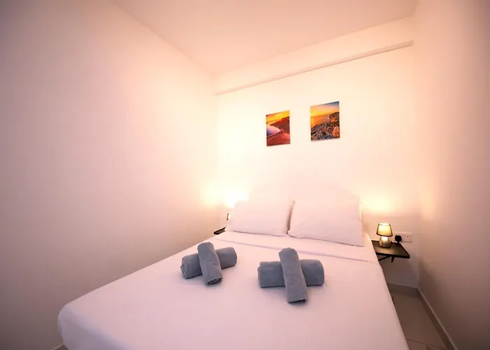Apartament Charming & Modern 2 Bedroom Dvas1-1